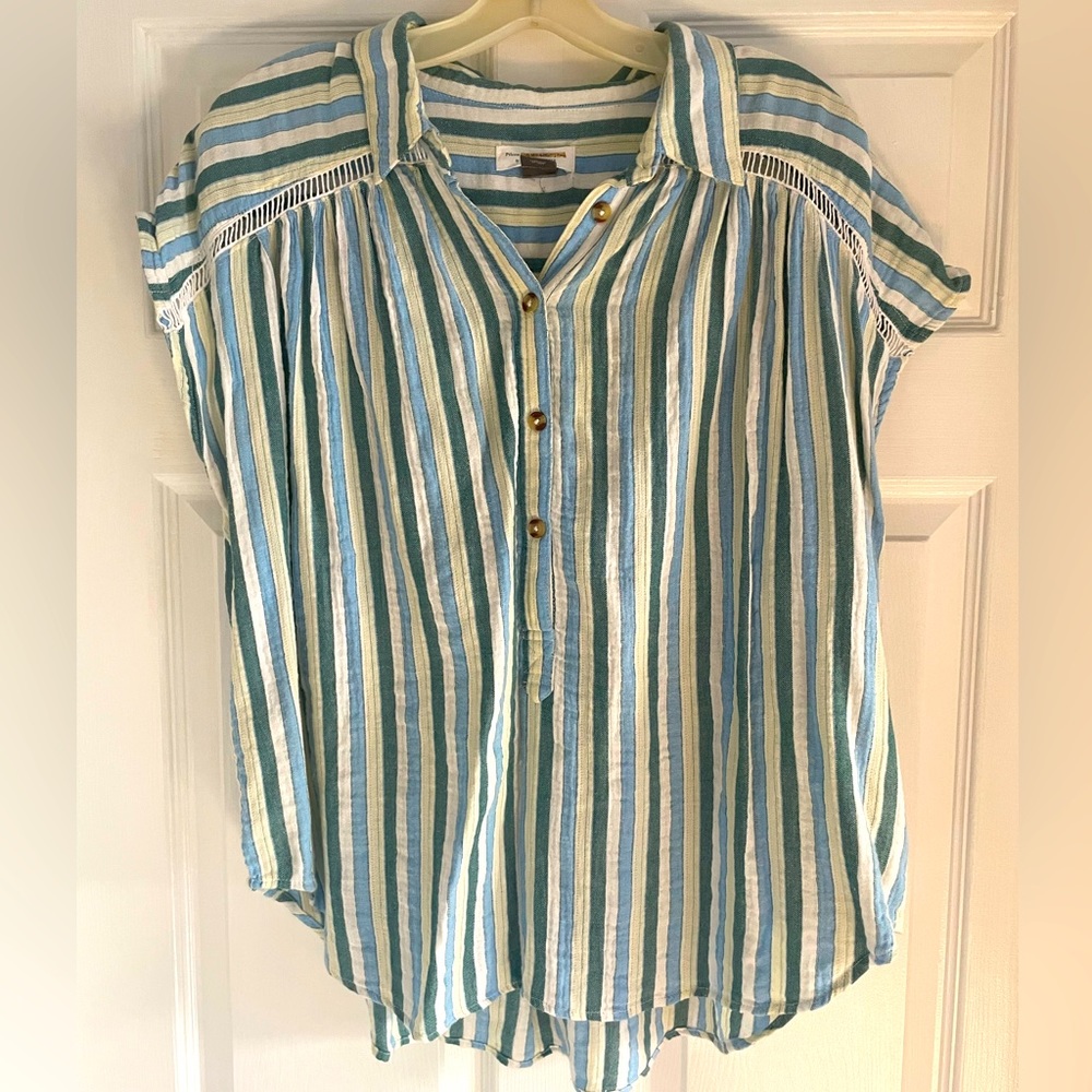 Easy fitting 100% cotton shirt